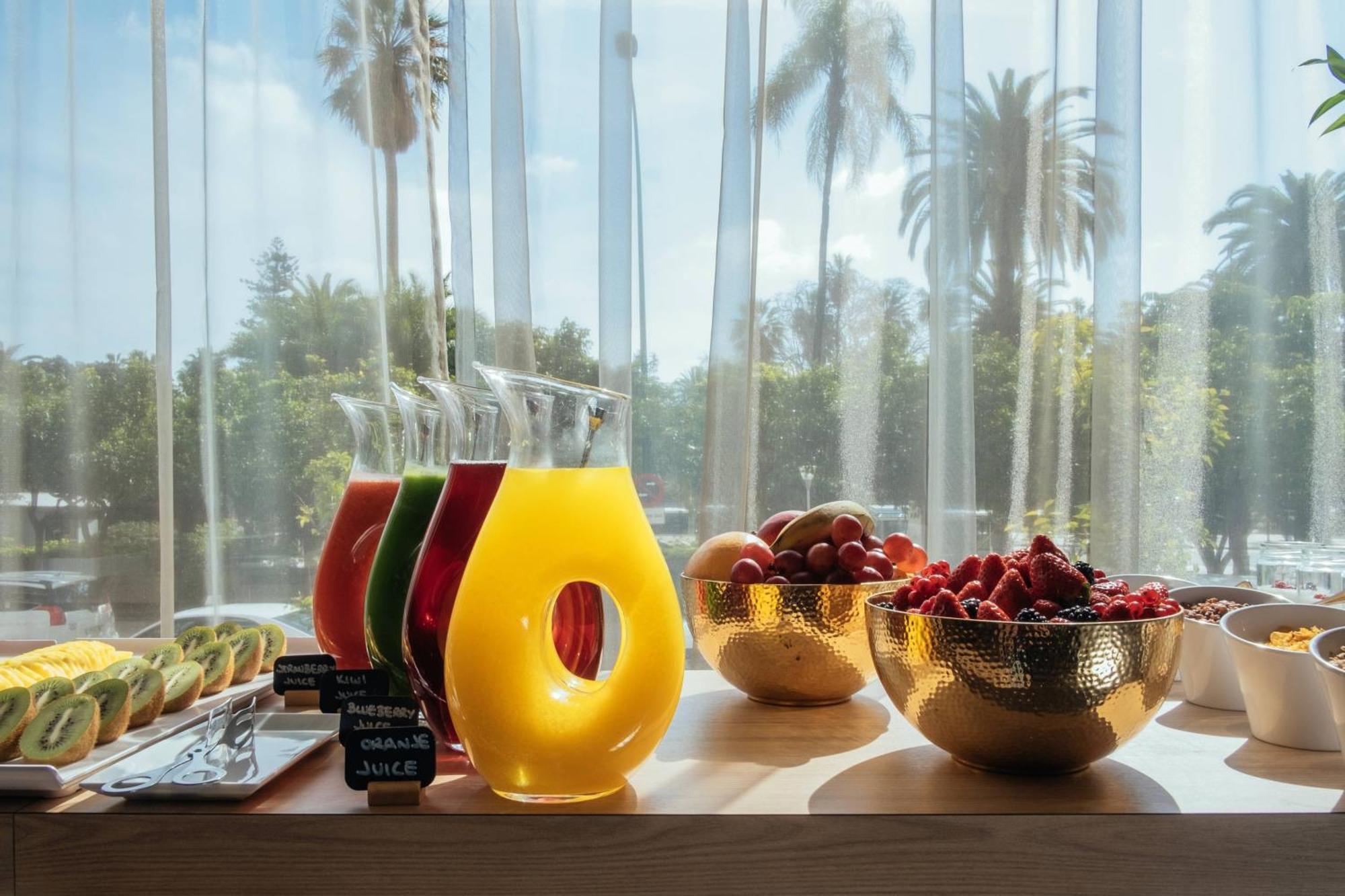 Ac Hotel Malaga Palacio By Marriott Екстериор снимка