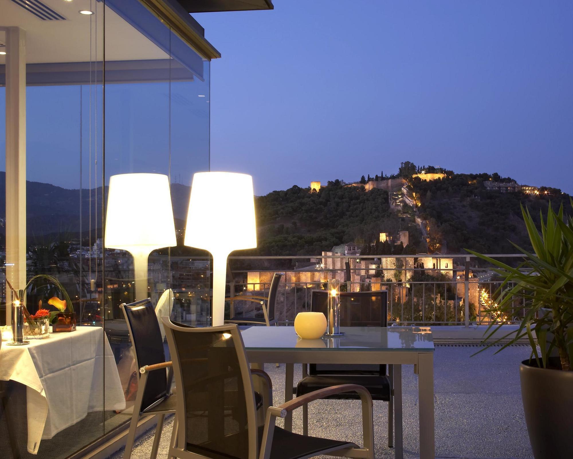 Ac Hotel Malaga Palacio By Marriott Ресторант снимка