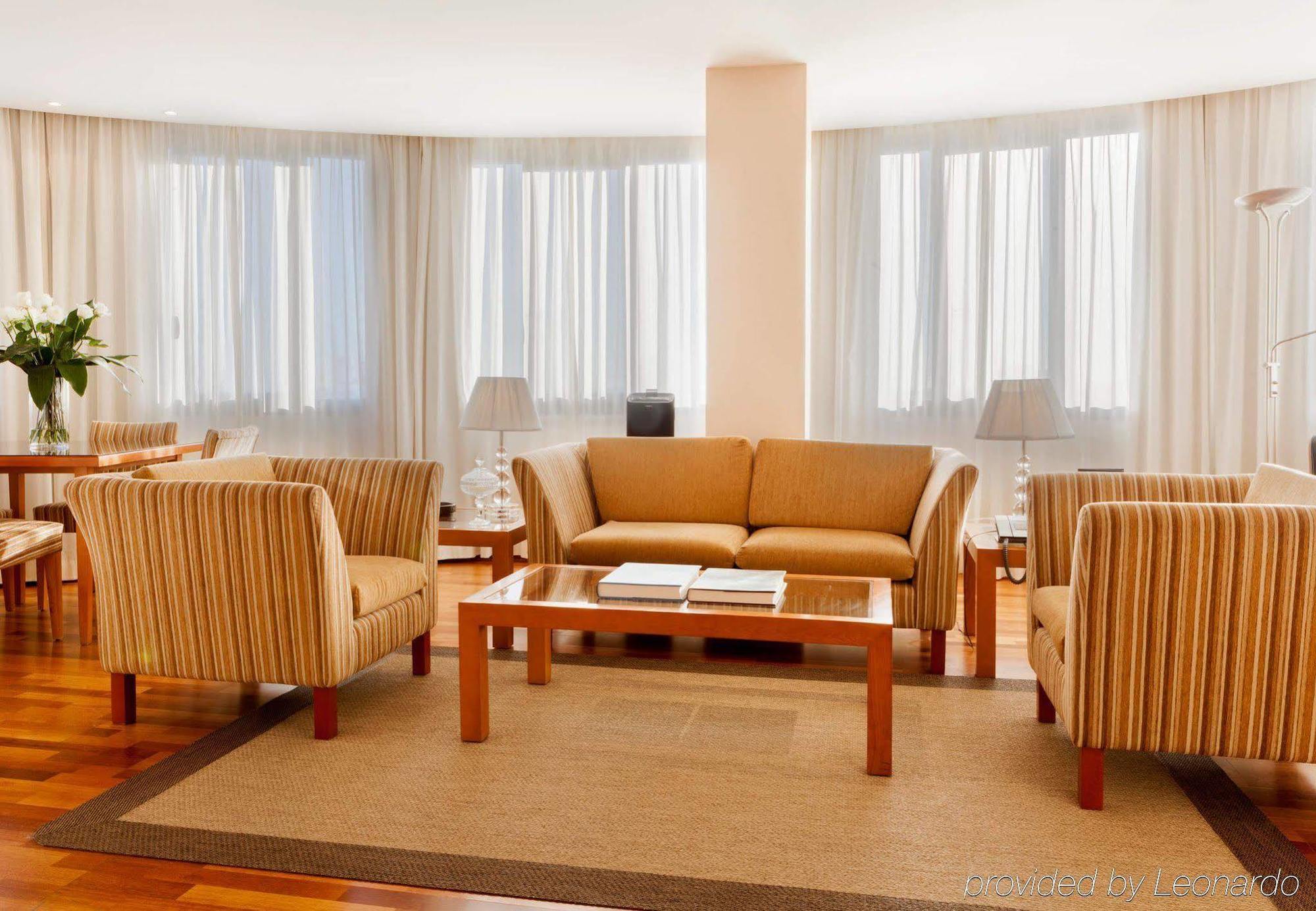 Ac Hotel Malaga Palacio By Marriott Екстериор снимка